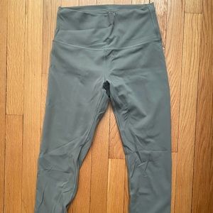 Lululemon Wunder Train High-Rise Tight 25”